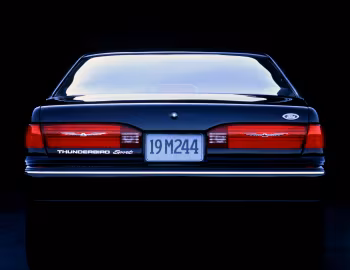 1992 Ford Thunderbird Sport Coupe (60 66D)