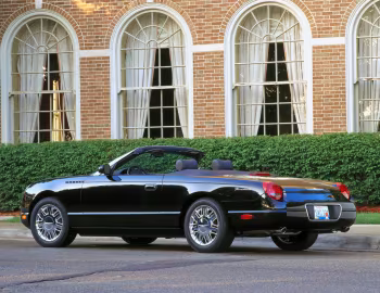 Ford Thunderbird "Neiman Marcus" '2002