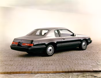 1983 Ford Thunderbird with Exterior Accent Group (66D)