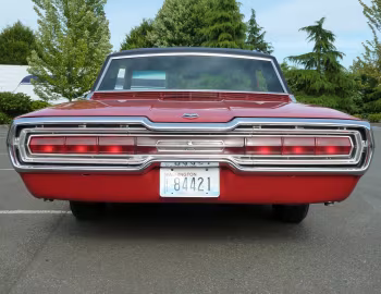 1966 Ford Thunderbird Town Landau Coupe (63D)