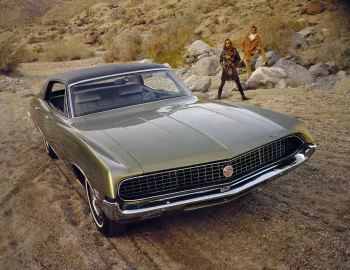1970 Ford Torino Brougham Hardtop Sedan (57C)