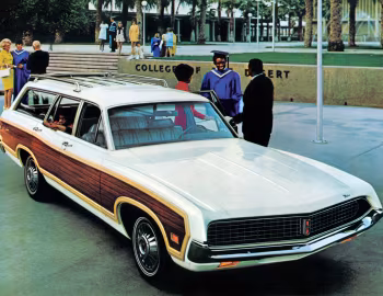 1971 Ford Torino Squire Station Wagon (71D)