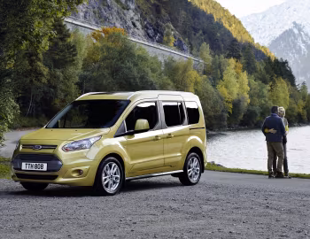 Ford Tourneo Connect [Worldwide] '2013–18