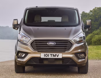Ford Tourneo Custom [Worldwide] '2017–22