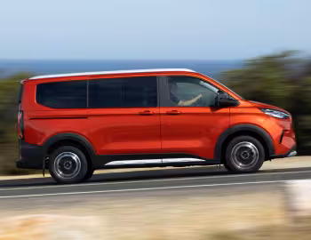 Ford Tourneo Custom Active [Australia] '2025–pr.