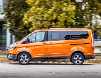 Ford Tourneo Custom Active [EU-spec] '2020–23