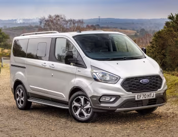 Ford Tourneo Custom Active [UK-spec] '2020–pr.