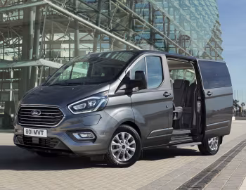 Ford Tourneo Custom PHEV [Worldwide] '2019–23
