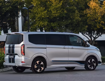 Ford Tourneo Custom Sport [South Africa] '2025–pr.