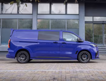 Ford Transit Custom Plug-in Hybrid MS-RT Double-Cab-in-Van L2 [UK-spec] '2024–pr.