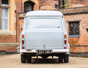 1974 Ford Transit LWB Van [UK-spec] '1973–74