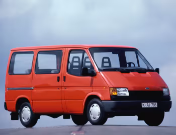 1986 Ford Transit FT 100 standard-roof bus '1985–92