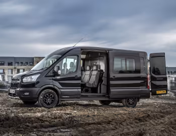 Ford Transit Trail L3H2 Double-Cab-in-Van [UK-spec] '2020–pr.