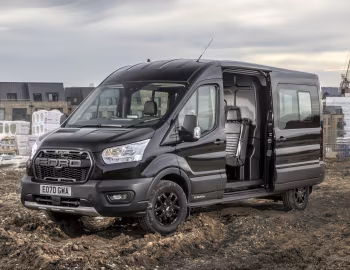 Ford Transit Trail L3H2 Double-Cab-in-Van [UK-spec] '2020–pr.