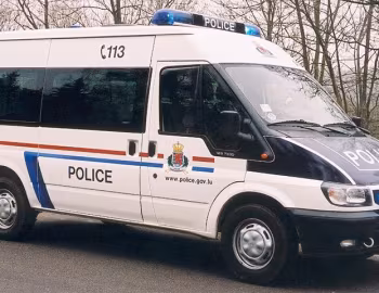 Ford Transit 125 T 330 HGruKw Binz [Luxembourg] '2003–04