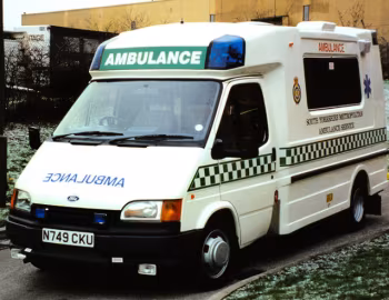 Ford Transit 190 CustomLine Lazer Ambulance [UK-spec] '1991–94