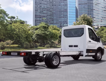 Ford Transit Chassis Cab [Latam] '2022–24
