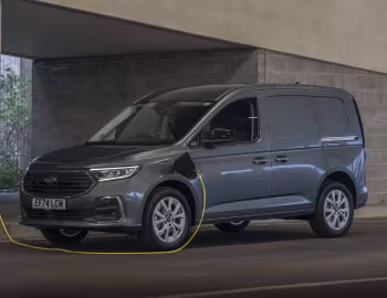 Ford Transit Connect Limited L1 PHEV [UK-spec] '2024–pr.