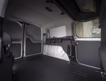 Interior Ford Transit Connect Active L2 PHEV FlexCab [EU-spec] '2024–pr.