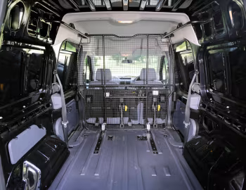 Interior Ford Transit Connect L1H2 [UK-spec] '2006–09