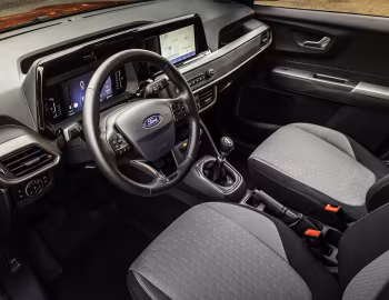 Interior Ford Transit Courier [EU-spec] '2023–pr.