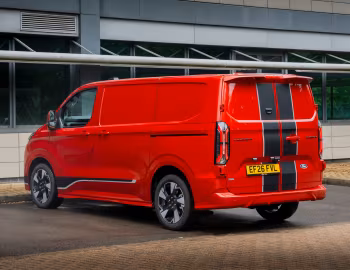 Ford Transit Custom Sport Plug-in Hybrid Van [UK-spec] '2024–pr.