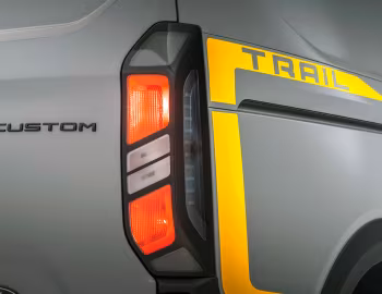 Ford Transit Custom Trail Van [EU-spec] '2024–pr.