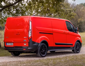 Ford Transit Custom Trail LWB [EU-spec] '2020–pr.