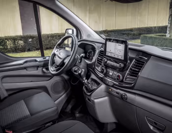 Interior Ford Transit Custom Trend LWB High Roof [Worldwide] '2017–pr.