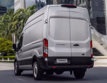 Ford Transit Furgão L2H3 [Latam] '2022–24