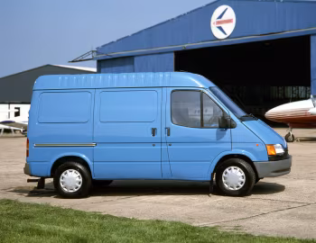 Ford Transit Semi-High Roof Van '1991–94