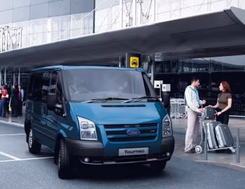 Ford Transit Tourneo [UK-spec] '2011–14