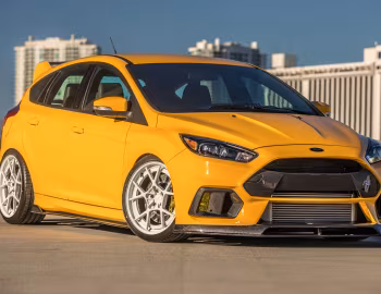 UTI Ford Focus RS (DYB) '10.2017