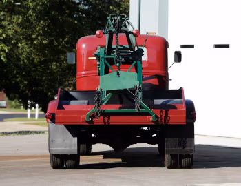 1936 Ford Model 51 Tow Truck (810)
