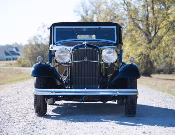 Ford V8 Drophead Coupe by Carlton [UK-spec] '1932