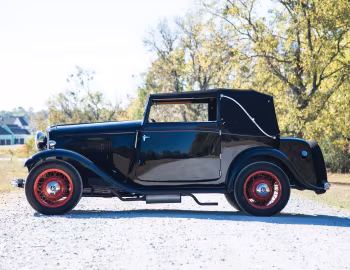 Ford V8 Drophead Coupe by Carlton [UK-spec] '1932