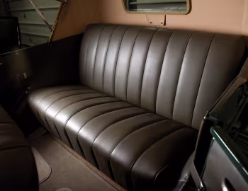 Interior 1932 Ford V8 Phaeton (18-35)