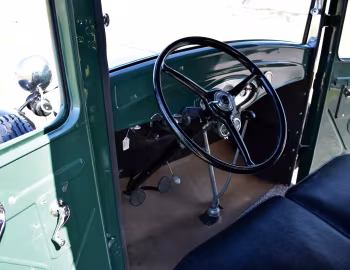 Panel frontal 1932 Ford V8 Closed Cab Pickup (18-B82)