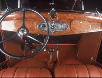 Panel frontal 1932 Ford V8 Modell 18 Cabriolet von Drauz [Germany] '06.1932–03.1933