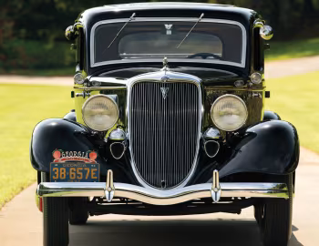 1934 Ford V8 Deluxe 3-window Coupe by Eddie Meyer (40-720)