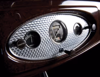 Torpedo 1932 Ford V8 Deluxe Coupe (18-520)