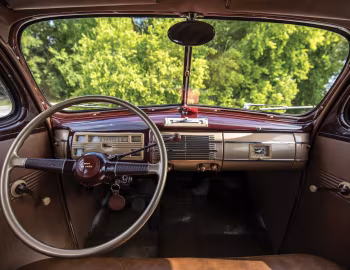 Panel frontal 1940 Ford V8 Deluxe Fordor Sedan (01A-73B)