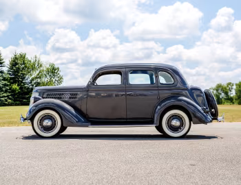 1936 Ford V8 Standard Fordor Touring Sedan