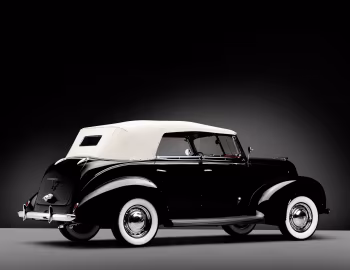 1938 Ford V8 Deluxe Phaeton (81A-750)