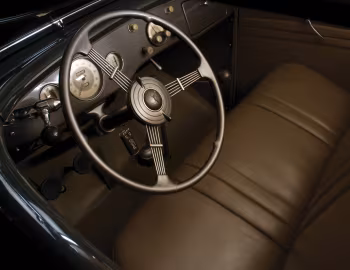 Interior 1935 Ford V8 Deluxe Phaeton (48-750)
