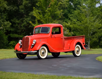 1937 Ford V8 Deluxe Pickup (77-830)
