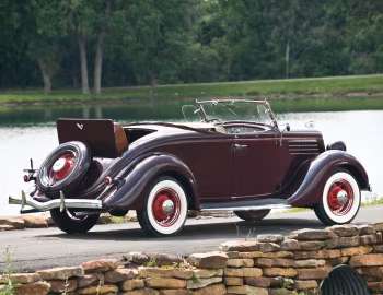 1935 Ford V8 Deluxe Roadster (#18-1553255)