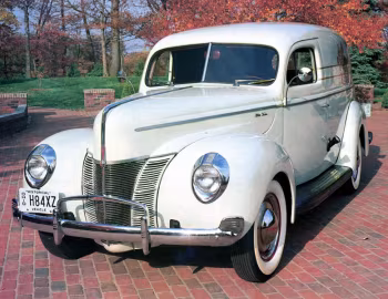 1940 Ford V8 Deluxe Sedan Delivery (01A-78)