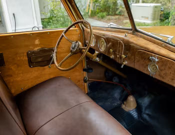 Interior 1937 Ford V8 Deluxe Station Wagon (78-790)