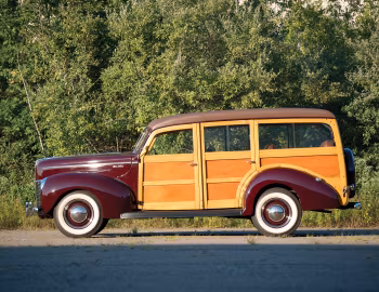 1940 Ford V8 Deluxe Station Wagon (01A-79B)